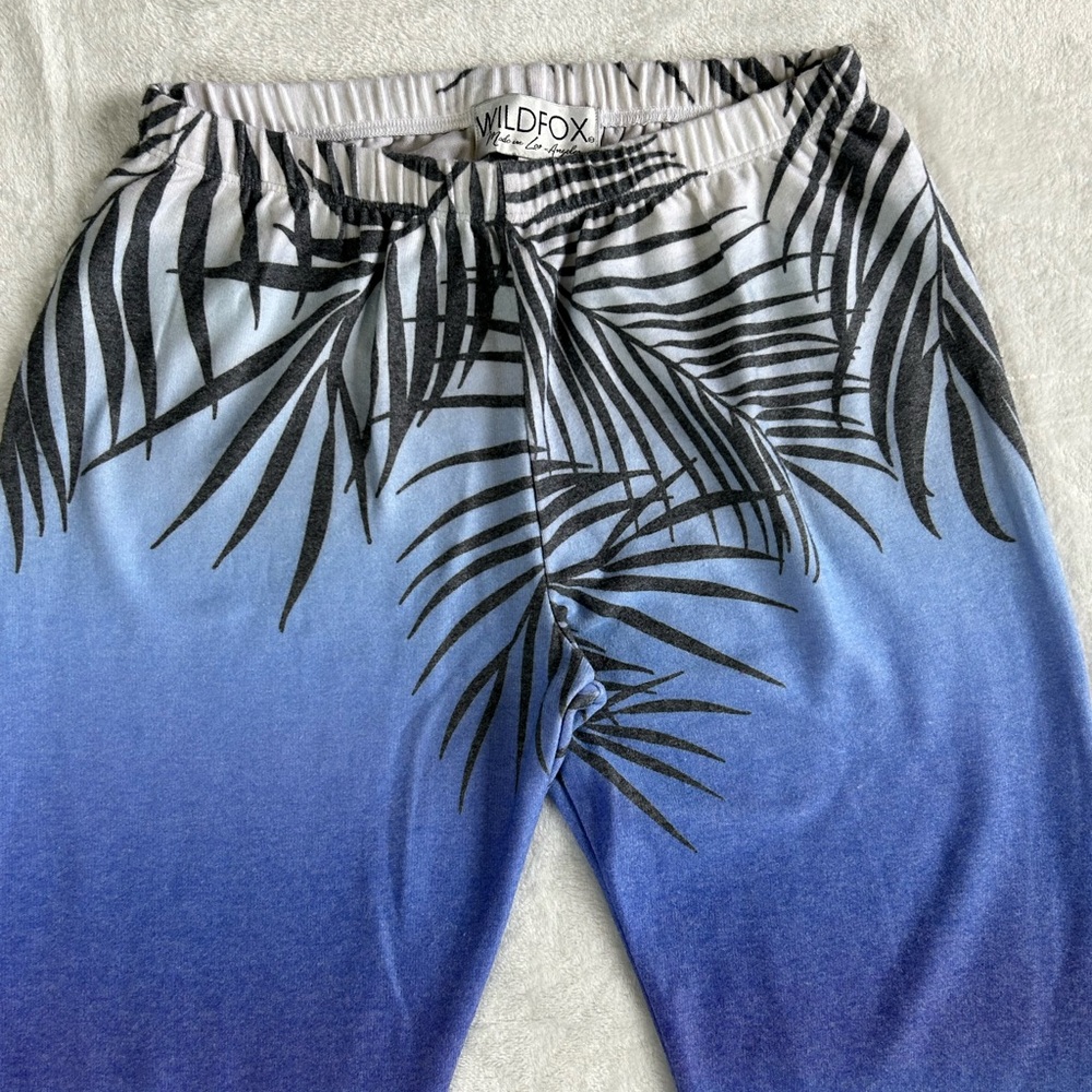 Wildfox Set Ombre Bahama Print V- Neck Sweatpants & Jogger Pants - Picture 10 of 16
